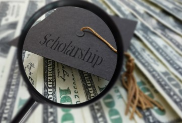 Local Scholarships: Why You Shouldn’t Overlook Your Community
